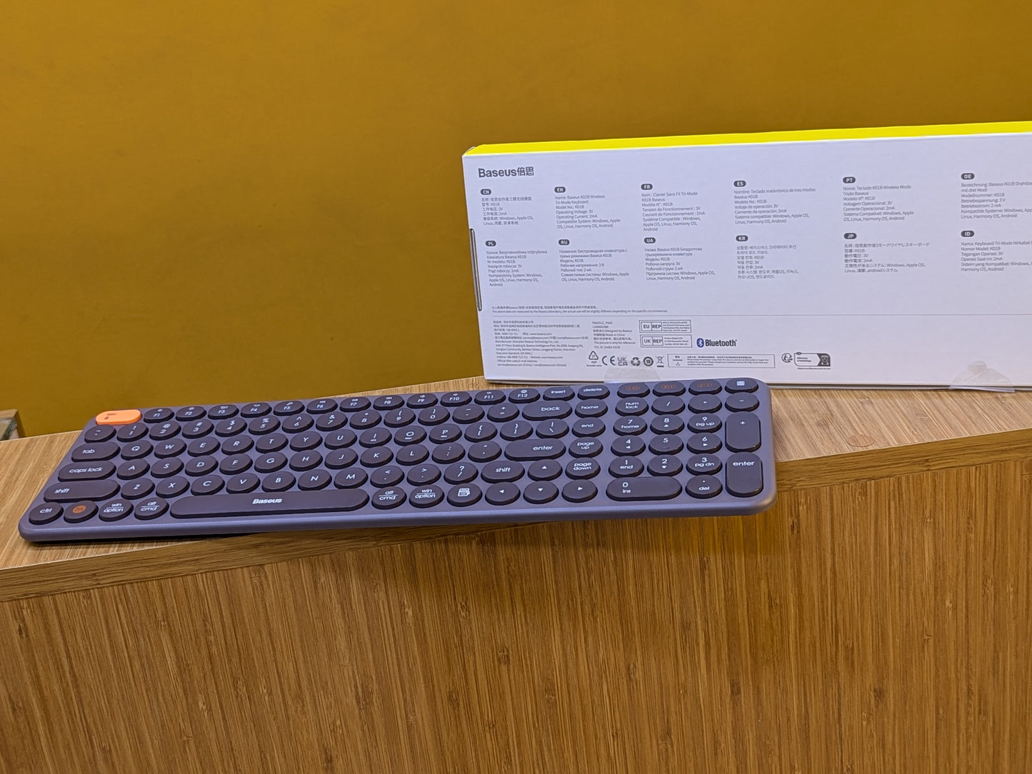 Tri- mode Wireless & Bluetooth Keyboard (mini and compact)