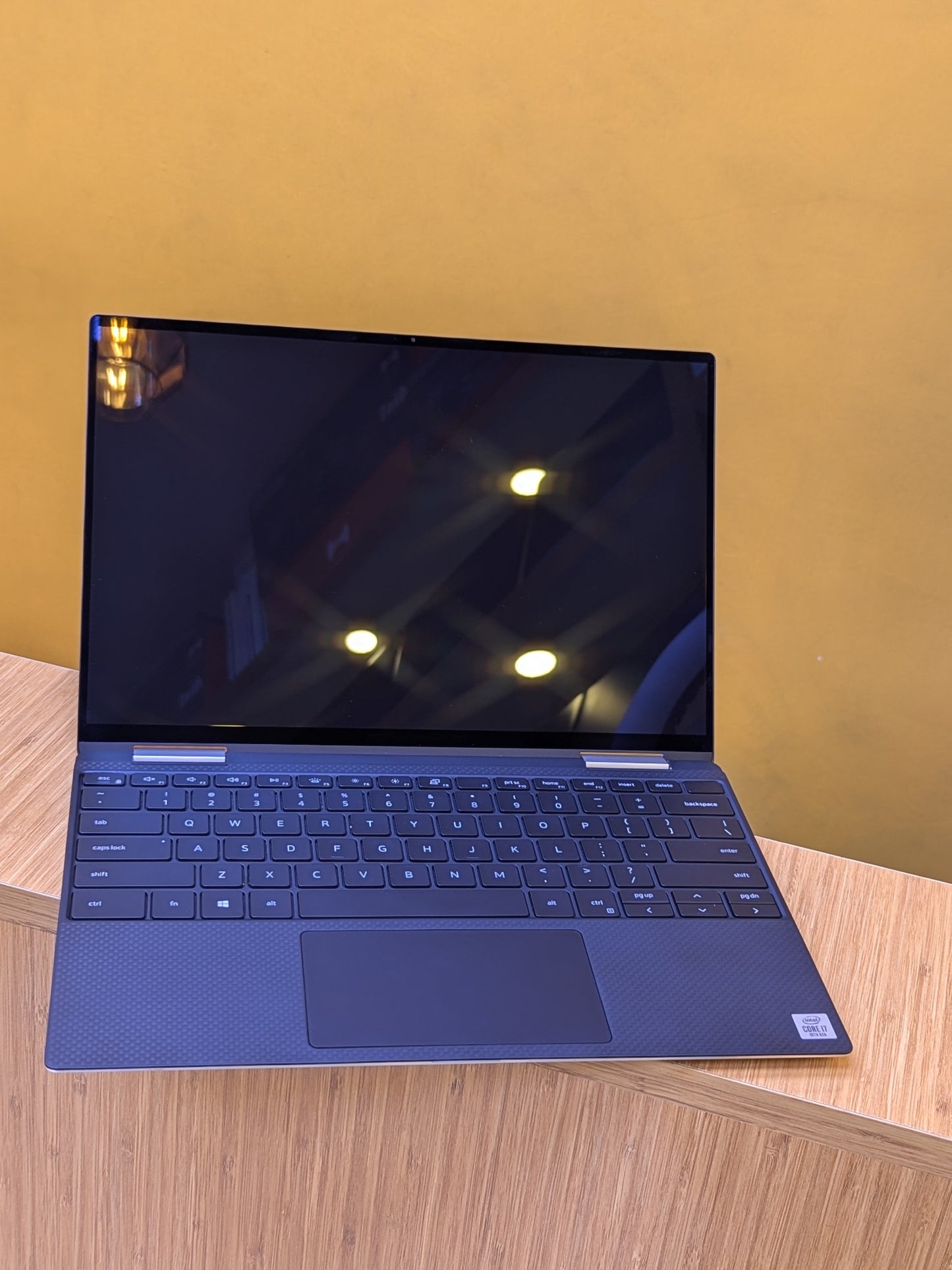 Dell xps 13 7390 Core i7 ram 16gb SSD 512gb X360 Convertible 10th Generation, touchscreen, Fingerprint