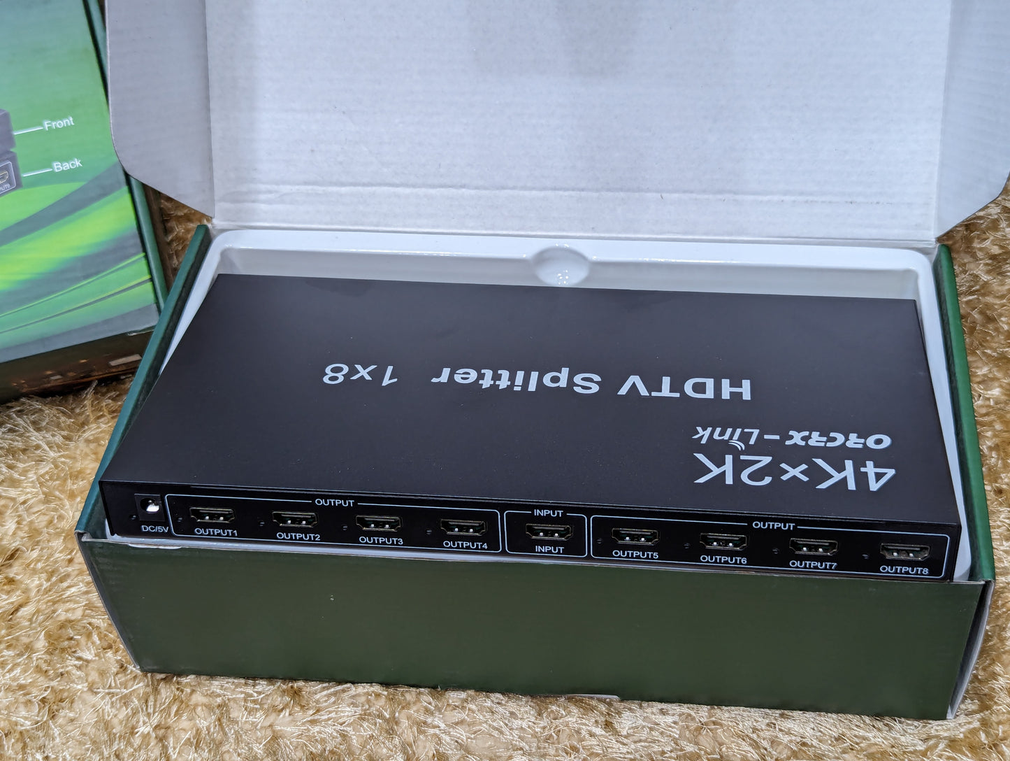 HDTV Splitter 1×8 4K×2K
