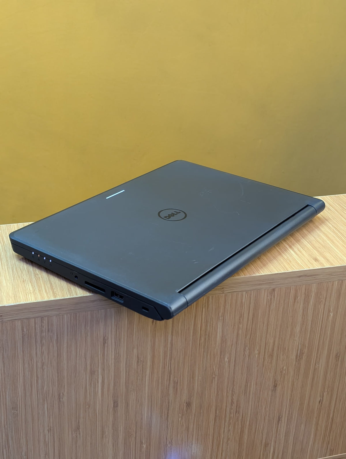 DELL Latitude 3150 Ram 4gb HDD 500Gb Display 12.6 inches