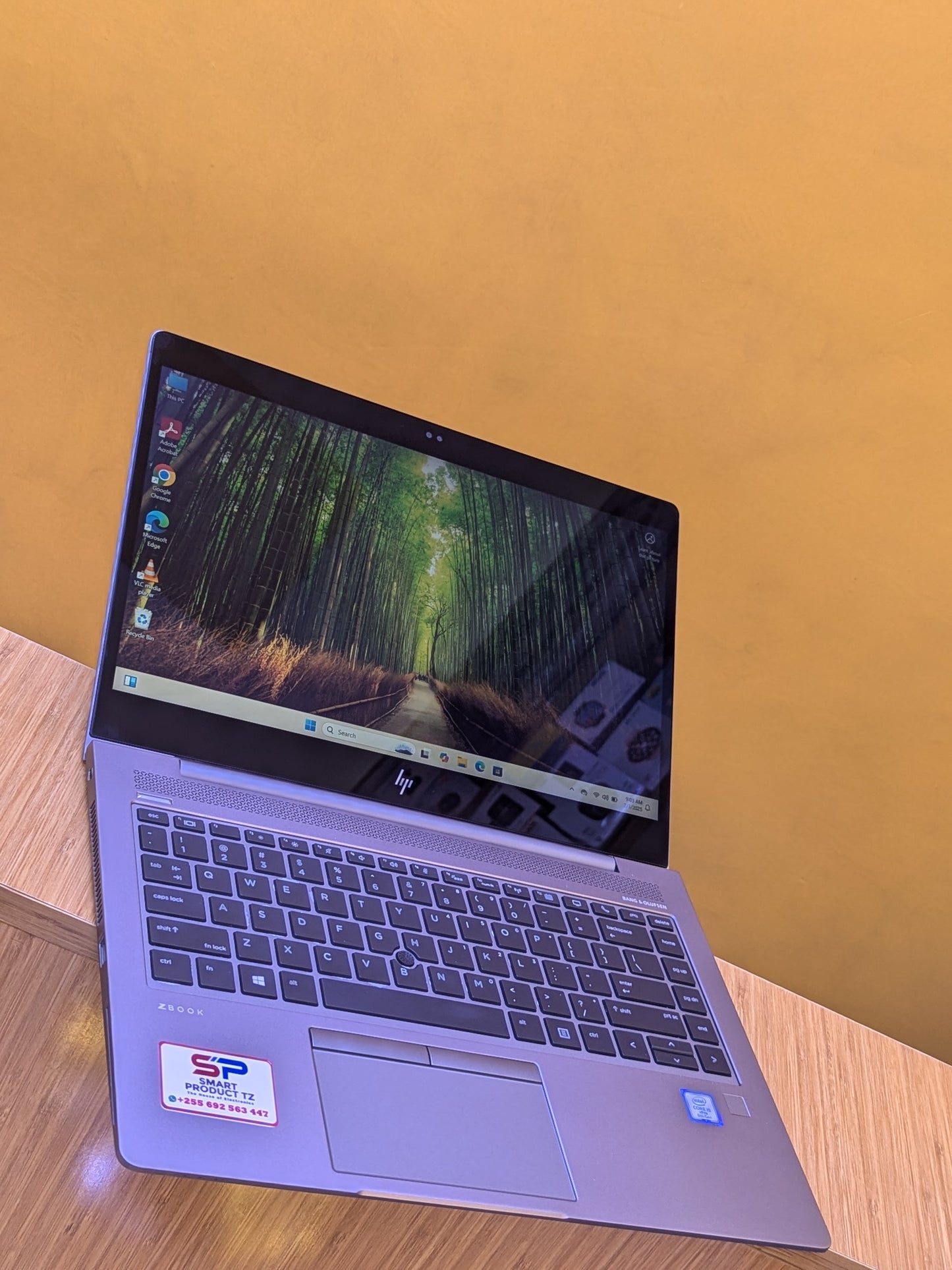 Hp Zbook 14U Core i5 ram 16GB SSD 512GB Touchscreen 8th Generation Display size 14"