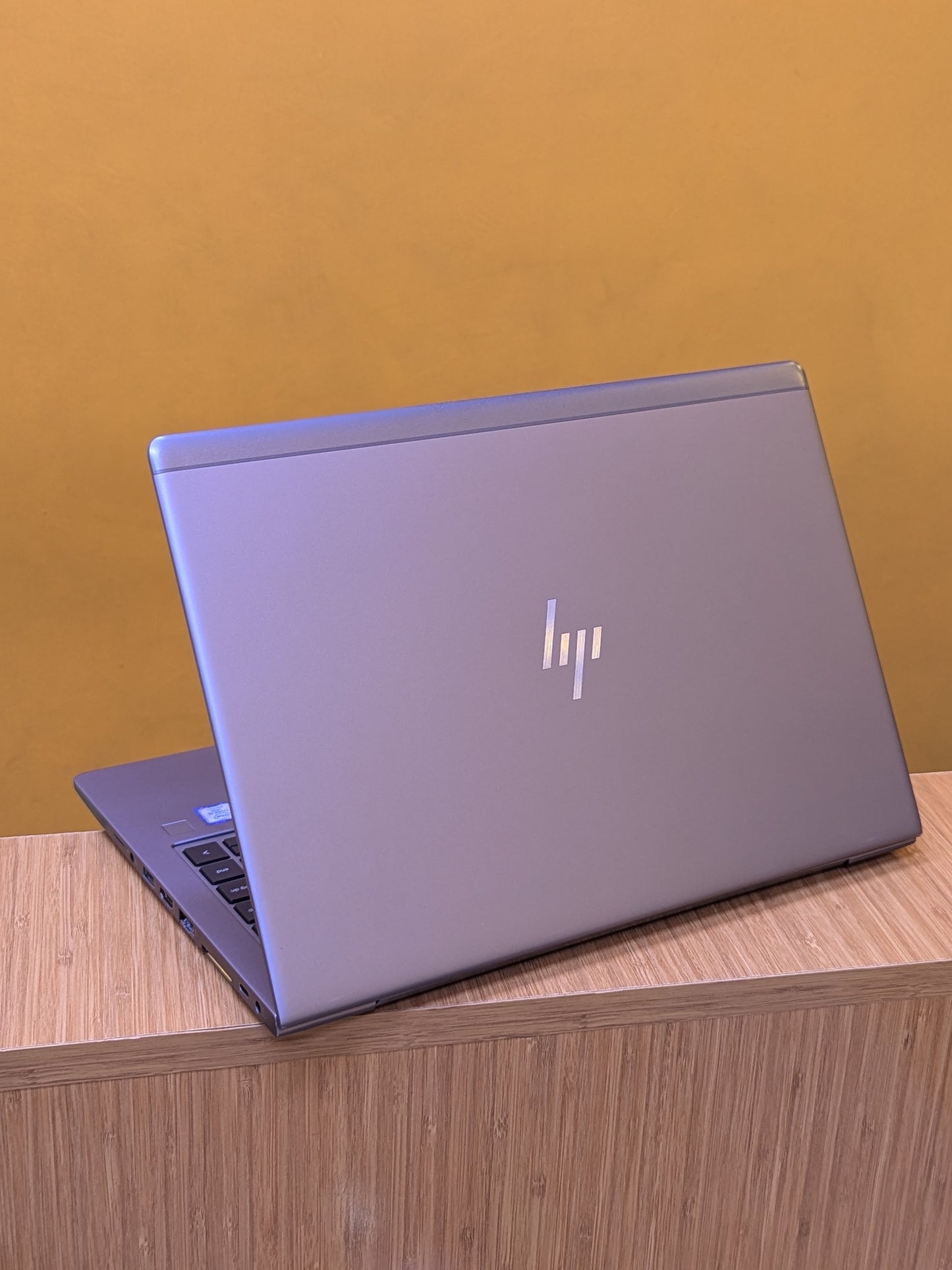 Hp Zbook 14U Core i5 ram 16GB SSD 512GB Touchscreen 8th Generation Display size 14"