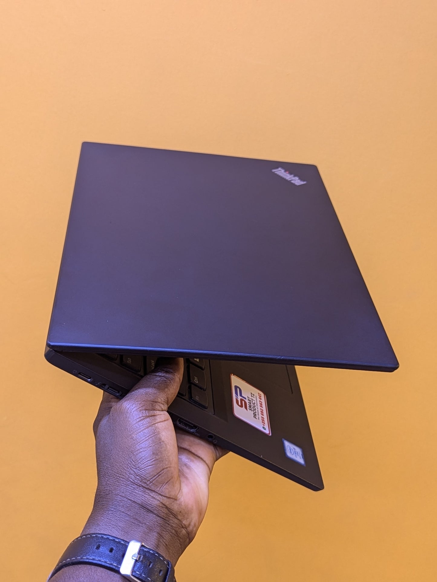 Lenovo thinkpad X390 Core i5 Ram 8GB SSD 256GB 8th Gen touchscreen.