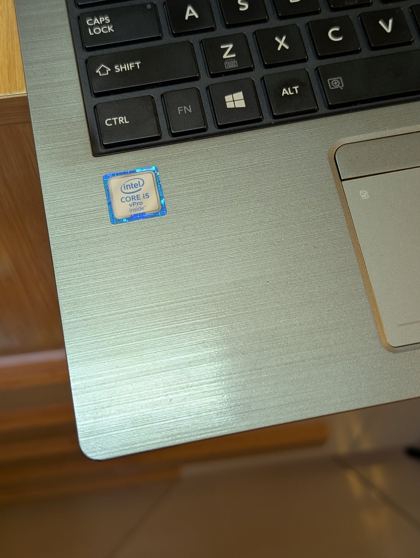 Toshiba Tecra Z50-C Laptop Intel Core i5 Ram 8gb SSD 256gb 6th Gen