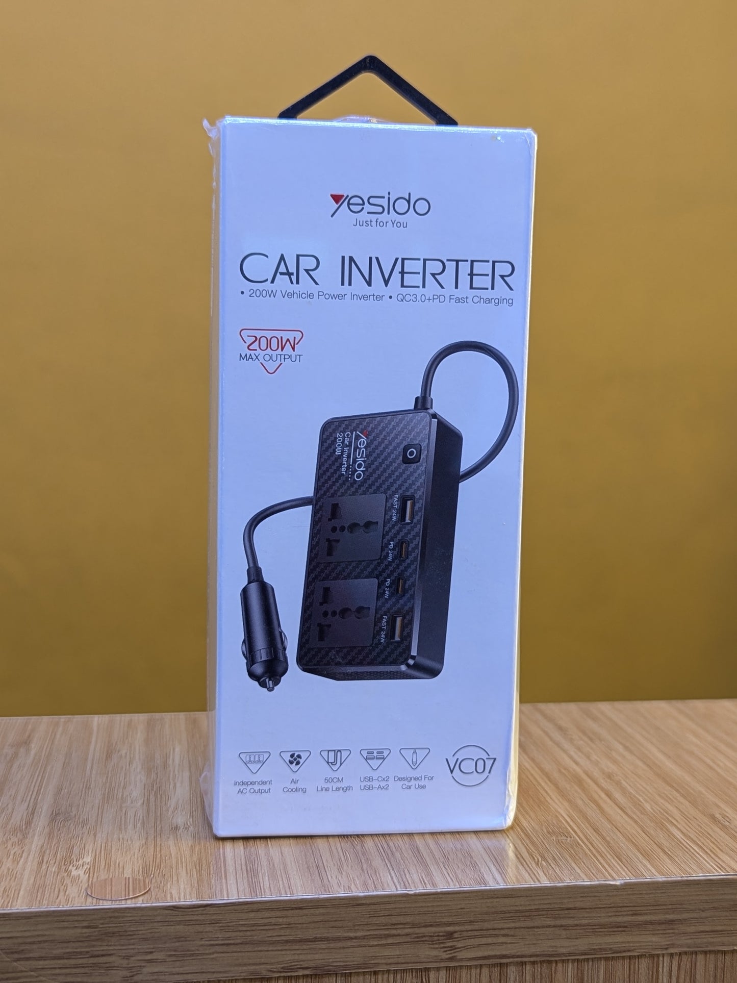 yesido Car Inverter 200W (VC 07)