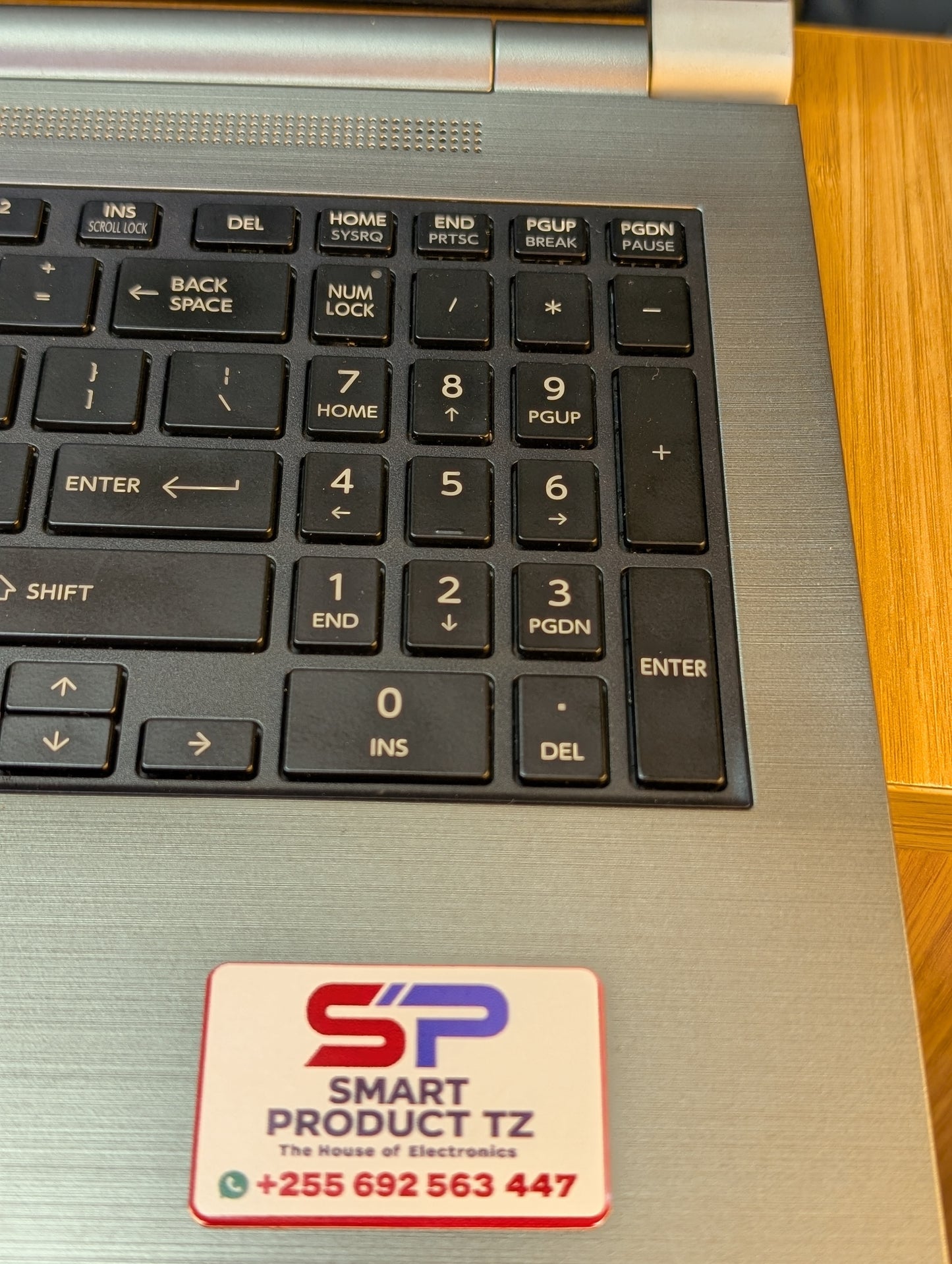 Toshiba Tecra Z50-C  Laptop Intel Core i5  Ram 8gb SSD 256gb 6th Gen