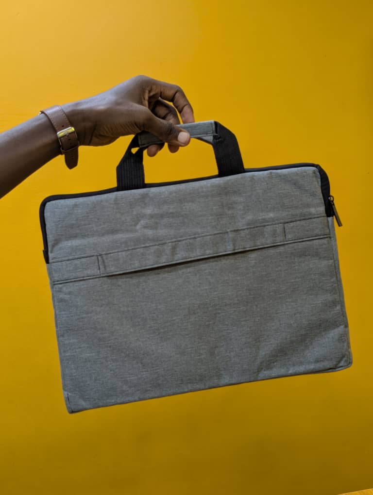 Laptop Handbags: Soft And Smooth Material For Laptops Safety