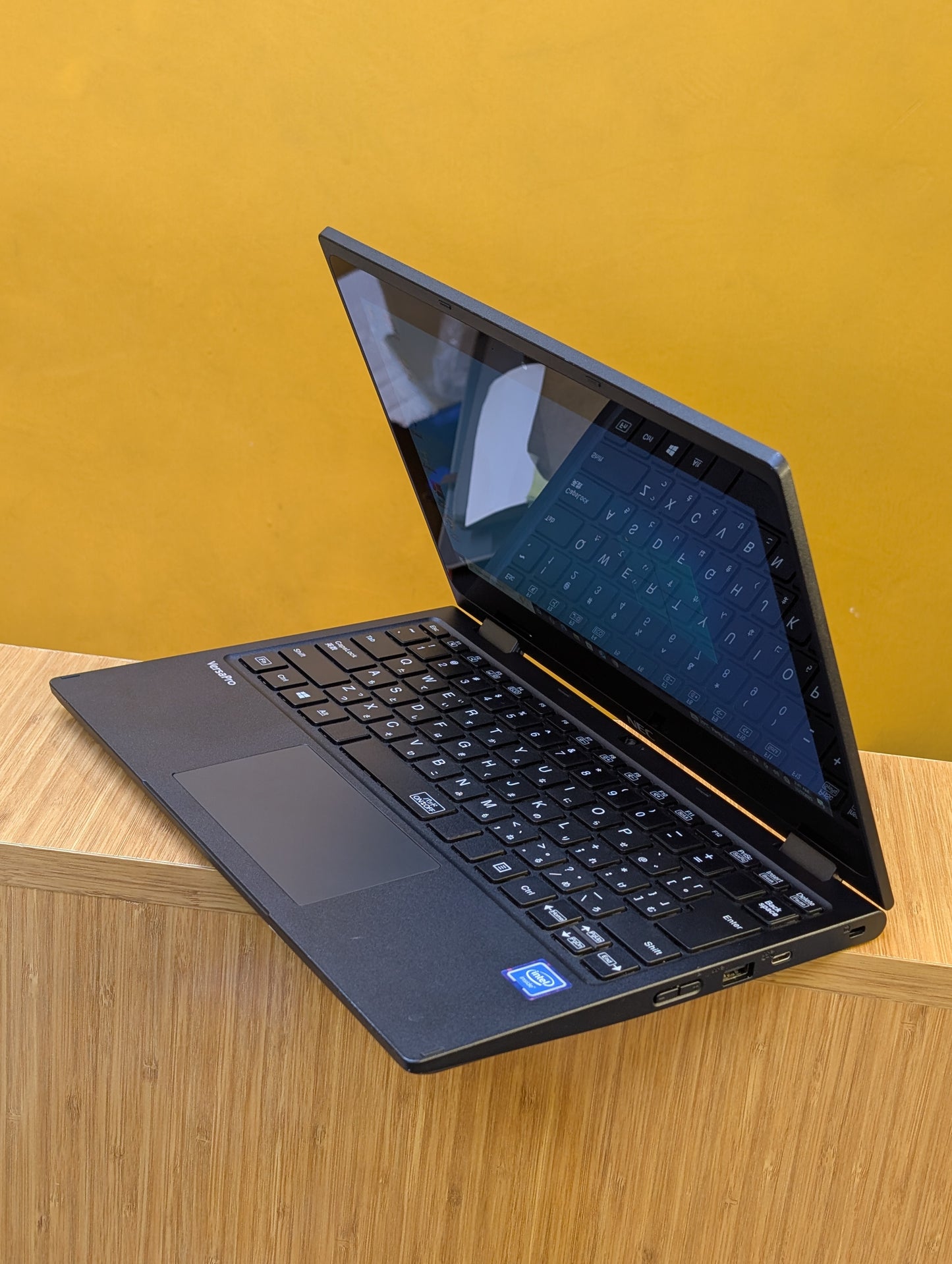 Brand New Laptop : NEC VersaPro D64G9 Intel Celeron Ram 4gb Storage: SSD 200Gb