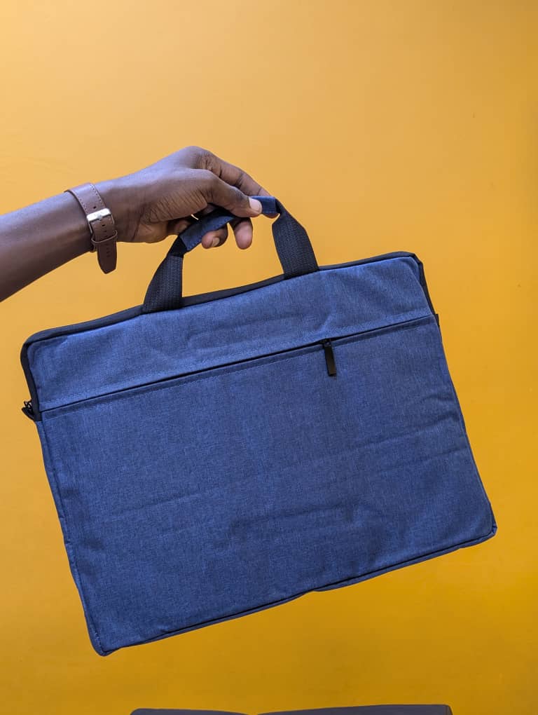 Laptop Handbags: Soft And Smooth Material For Laptops Safety