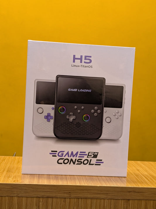GAME 5" CONSOLE, A variety of simulator games