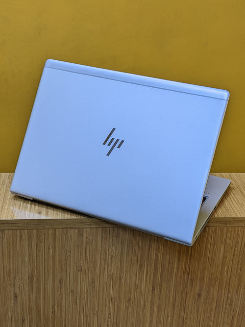 HP Elitebook 830 G5 Core i5 Ram 8gb SSD 256gb 7th Generation size 13.3"