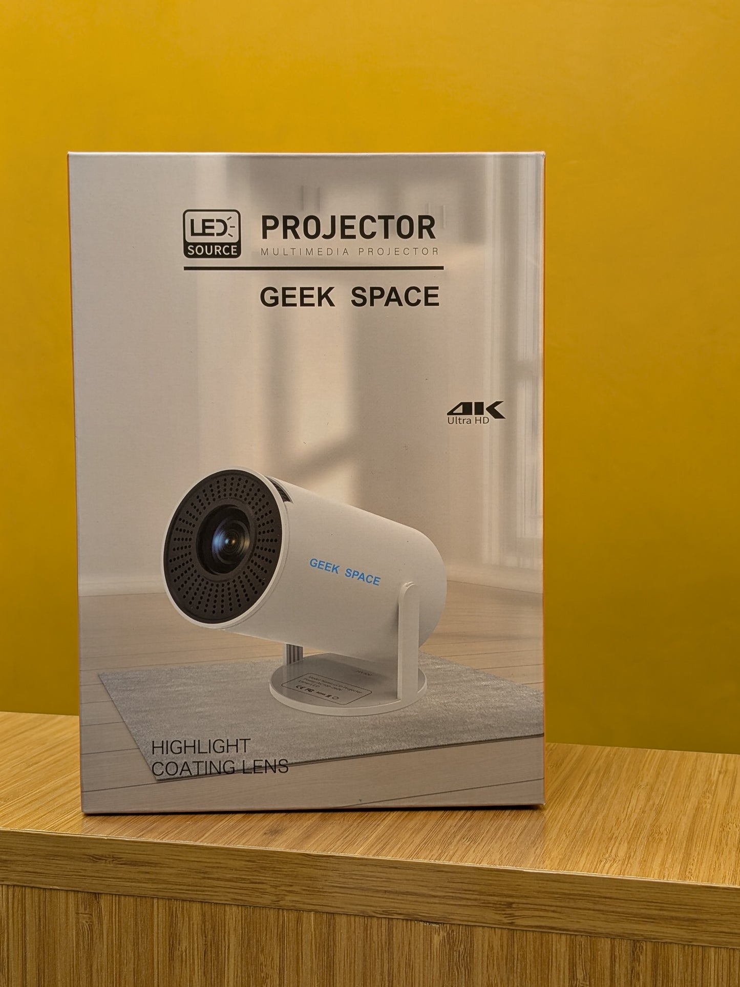 Multimedia Projector,  GEEK SPACE, HY300