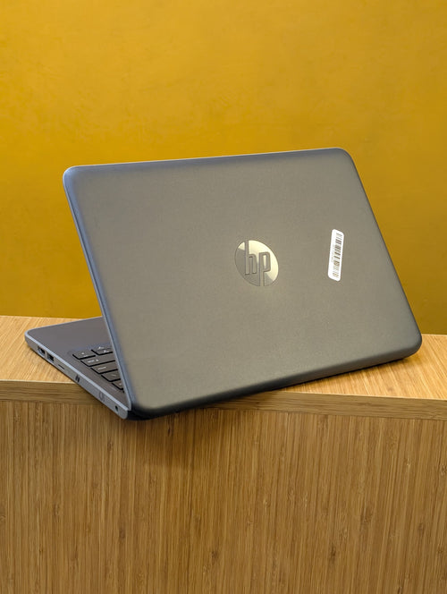 HP Stream 11 G4 Intel Core 2 Duo Ram 4GB SSD 64GB  Colour Gray