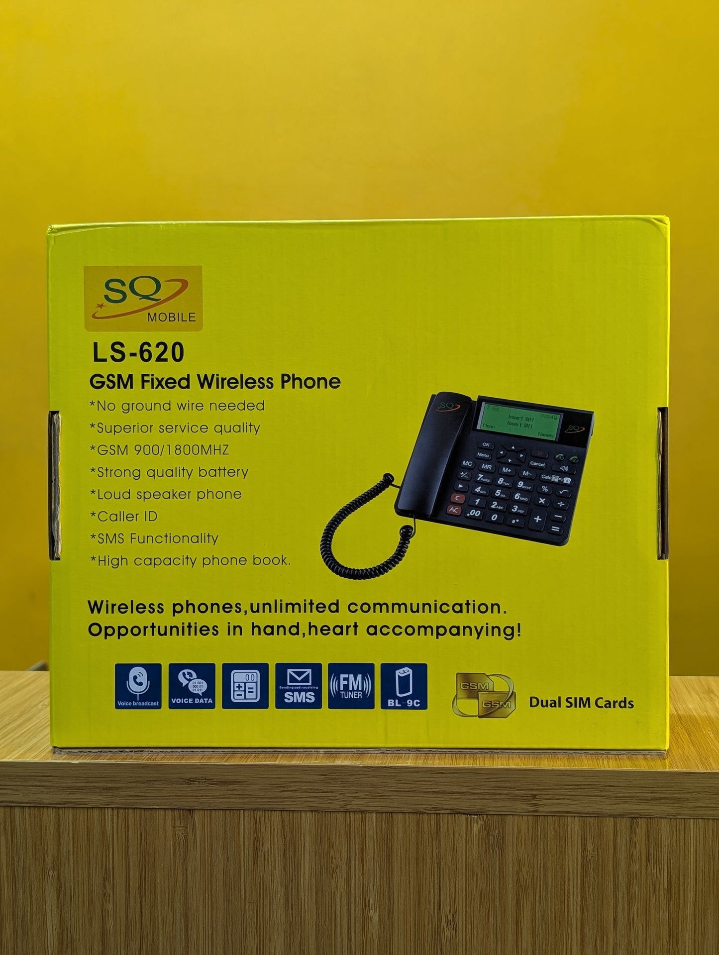 SQ-620 Desktop Mobile Phone( 2 in  1 Phone & Business Calculator)