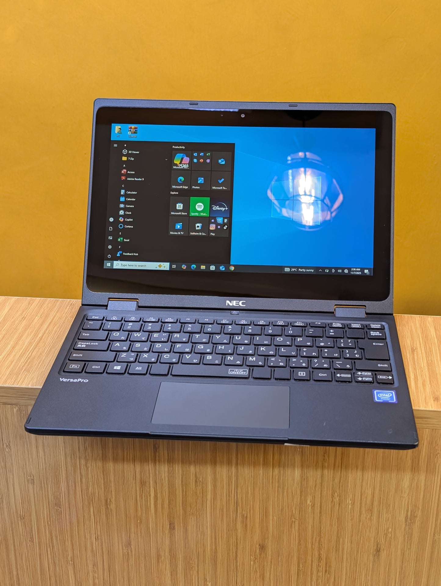 Brand New Laptop : NEC VersaPro D64G9 Intel Celeron Ram 4gb Storage: SSD 200Gb